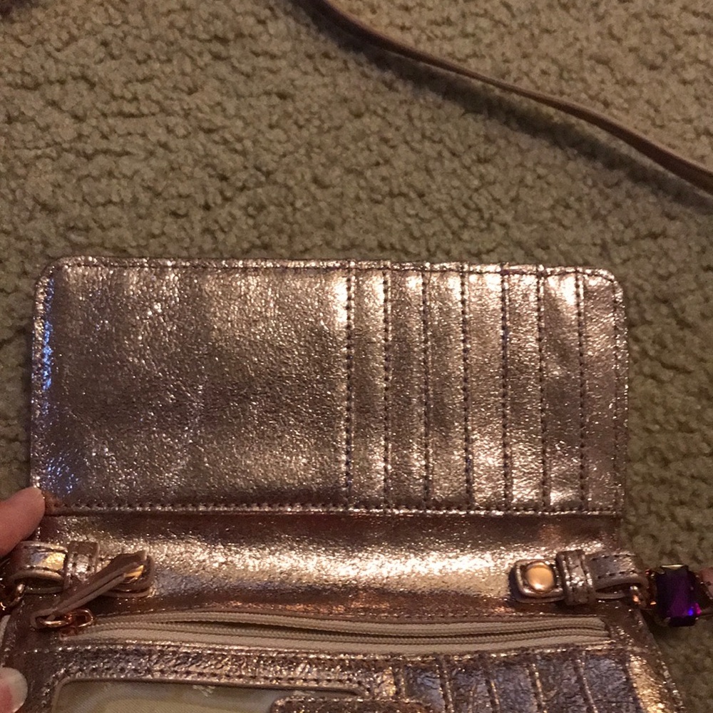 Juicy Couture Clash Leather Crossbody Wallet - Picture 6 of 7